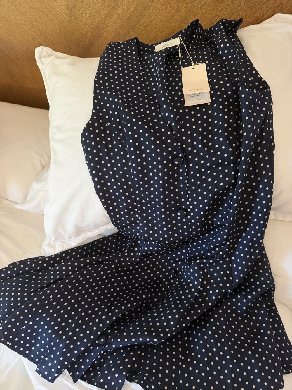 Dôen Aubrey silk dress in Hepburn Dot 🔵
new with tags